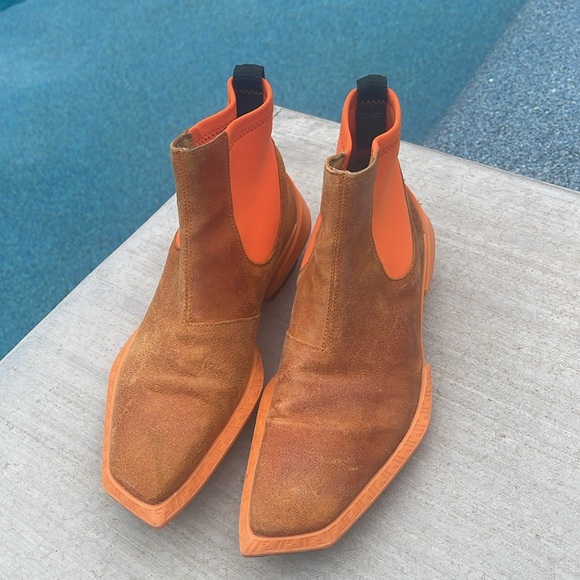 HOST PICK 💥John Fluevog Orange 🍊 Chelsea Leather Sneaker Ankle Boot Size 10 - Picture 3 of 15